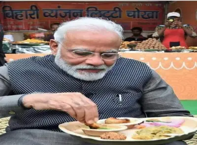 Modi jee enjoying litti chokha